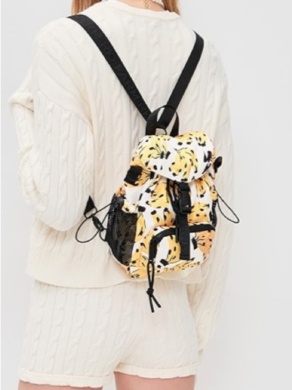NEW FARM RIO Off-White Bossa Banana Bag Backpack Crossbody Yellow 9.75" x 7.75" - Picture 2 of 9